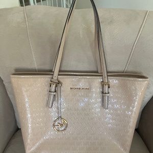 Michael Kors tote